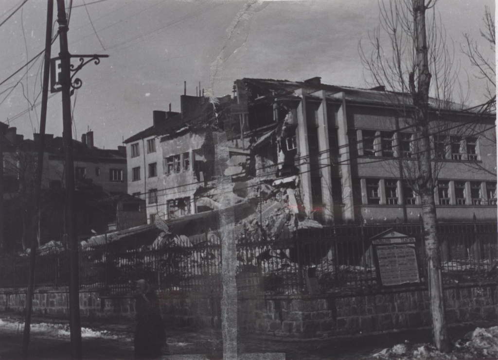 Sofia Bombings 1944: "Sveti Sedmochislenici" School