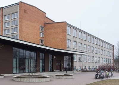 värviline fotopostkaart, Viljandi 5. keskkool, u 1968, foto E. Veliste (VM 9508) rephoto