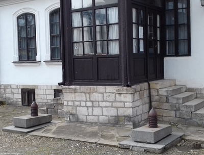 Historic military photos. Museum house "Tsar Liberator Alexander II" in Pleven. rephoto