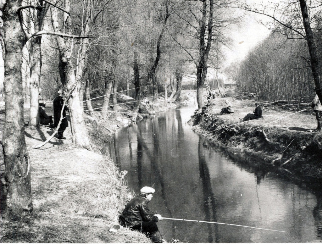Fishermen in River Eagles