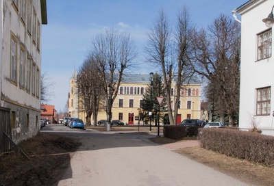 foto Viljandi Kaubandustehnikum (end. Grand Hotel) 1950 F T.Parri rephoto
