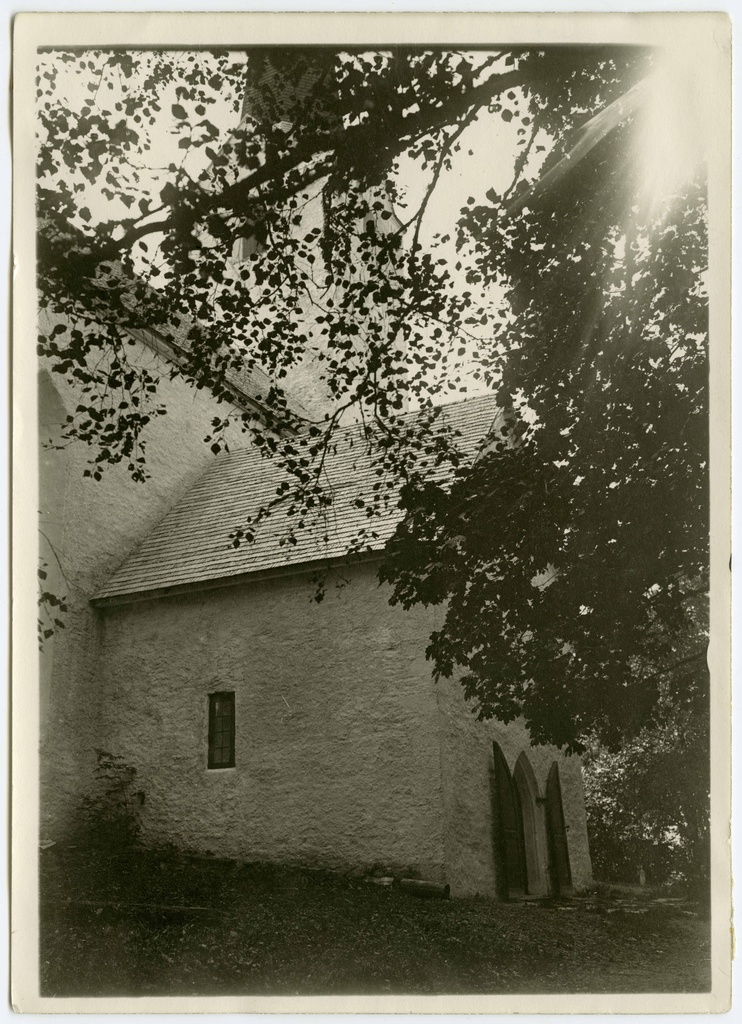 External view of the N-Estonian Church of Järva-Peetri