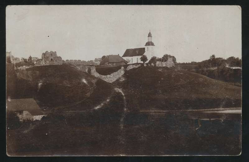 Postcard, Karksi-Nuia, Karksi org, castle resorts, church