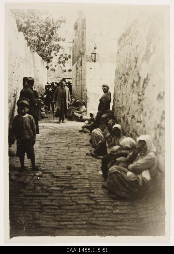 Poor in Jerusalem at Nutumüüria