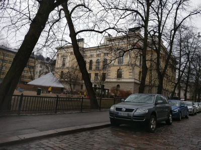 Säätytalo, Nikolainkatu (Snellmaninkatu) 9 - 11, Rauhankadun puolelta nähtynä rephoto