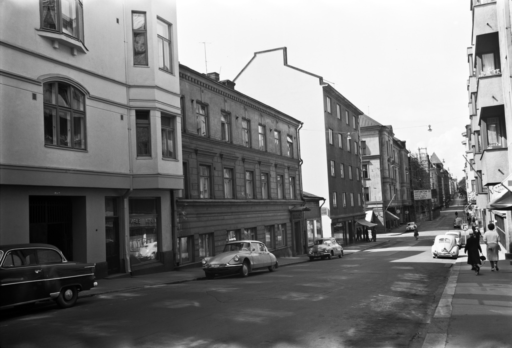 Annankatu 2, 4, 6