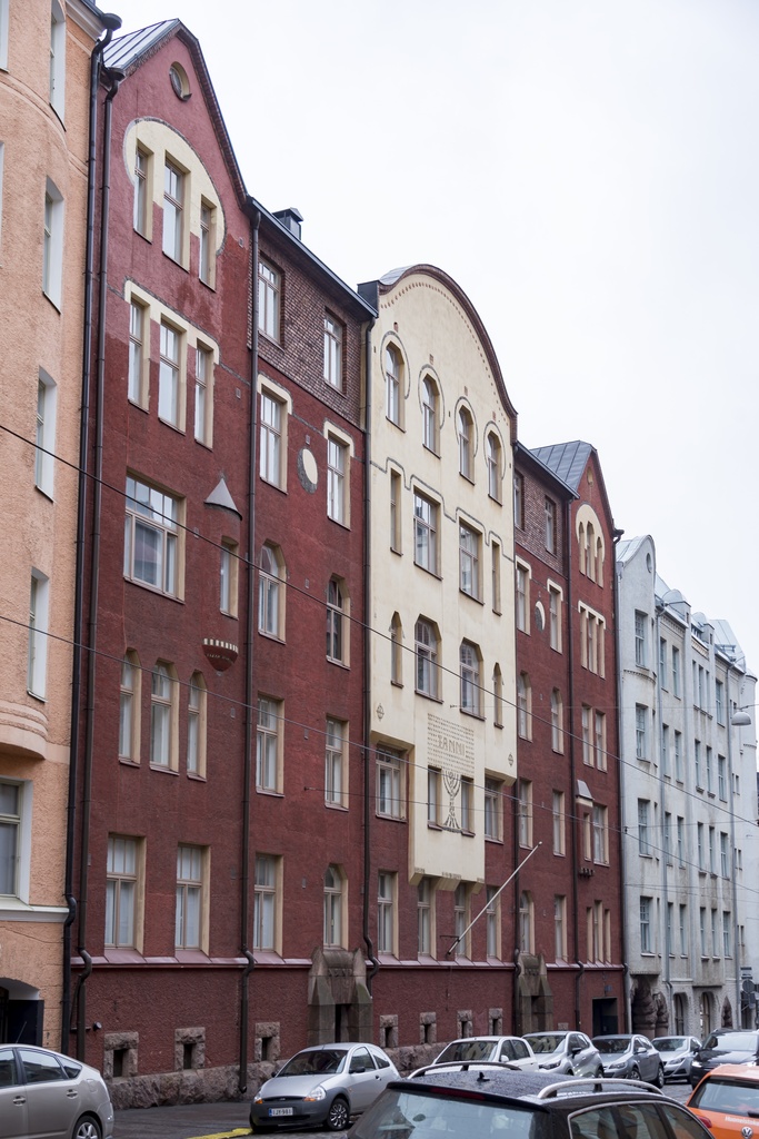 Tehtaankatu 20. Kaarlo Oilan suunnittelema rakennus "Tammi" vuodelta 1907.
