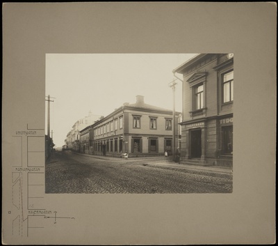 Etelä-Esplanaadikatu (=Eteläesplanadi) 12 (Kasarmikatu 27), 10, 8. Kulmatalossa mm  duplicate photo