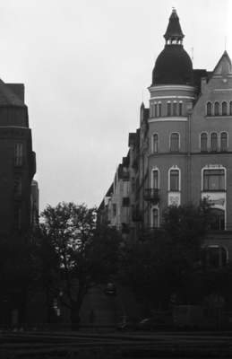 Pohjoisranta 10. Näkymä veneestä Pohjoisrannan suuntaan  similar photo