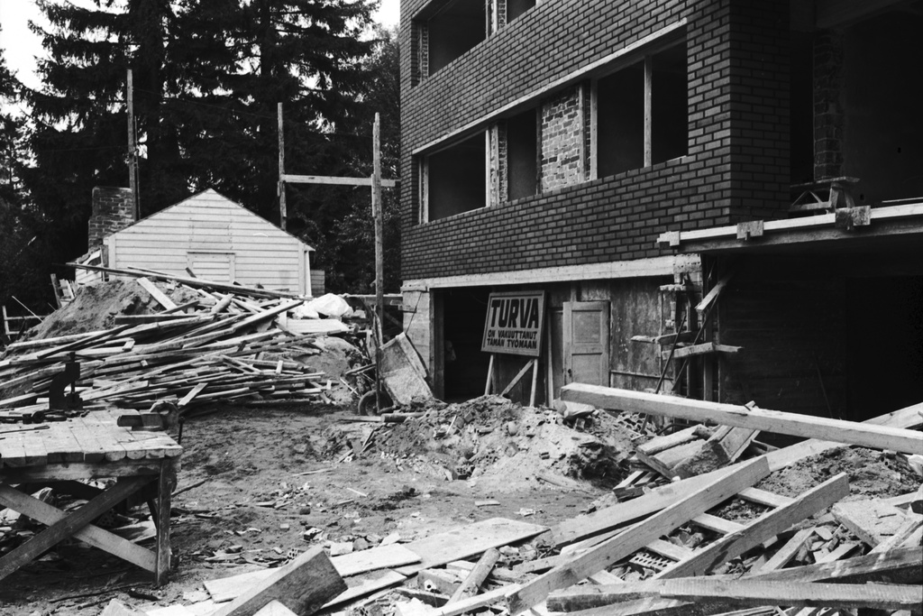 Vartiokylä, Vartioharju