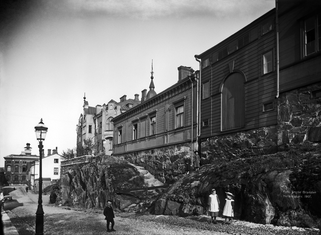 Kristianinkatu 8, 6, 4.