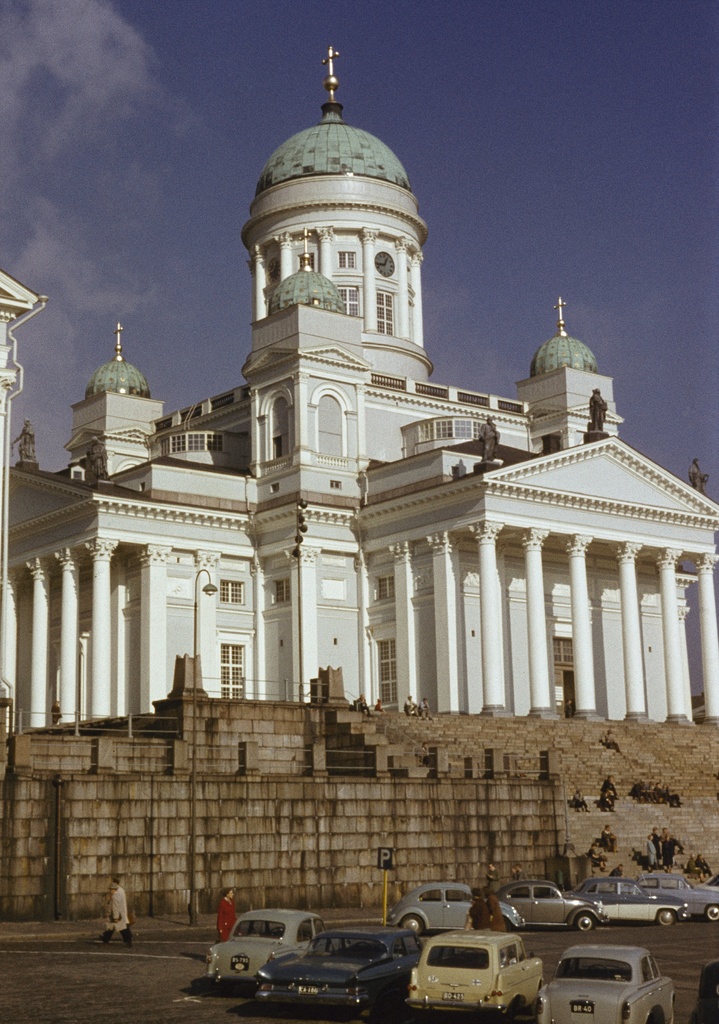 Helsingin Tuomiokirkko (=Nikolainkirkko, Suurkirkko).