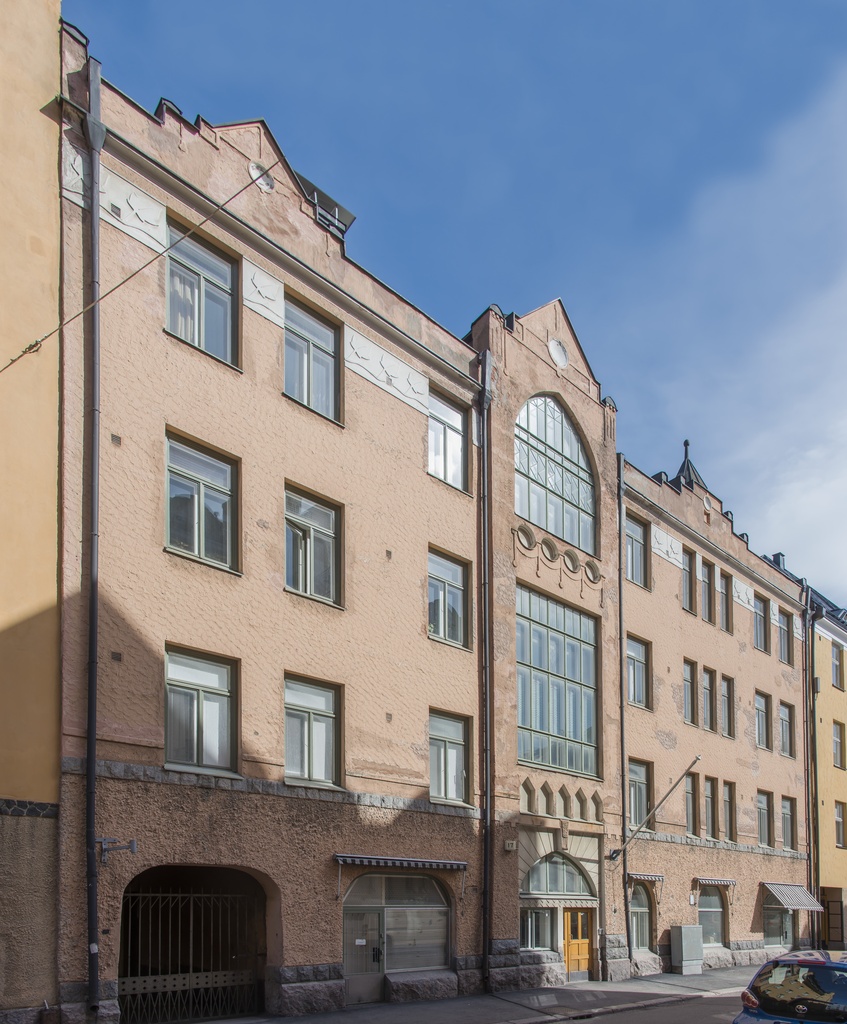 Kristianinkatu 17. Rakennuksen on suunnitellut Nyberg & Löppönen