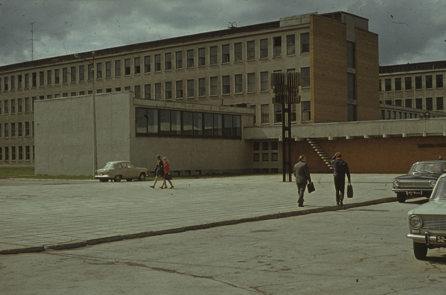 Ttü / TPI building complex Mustamäel, partial view of the building. Architects Uno Tölpus, Henno Sepmann, Olga Kontšajeva