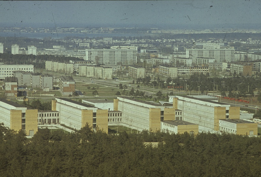 Ttü / TPI building complex on Mustamäe, high distance view. Architects Uno Tölpus, Henno Sepmann, Olga Kontšajeva