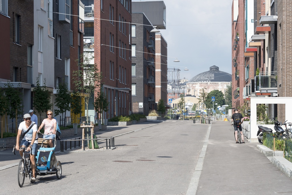 Kalasataman dokumentointi, Leonkatu, Kalasataman uutta rakennuskantaa