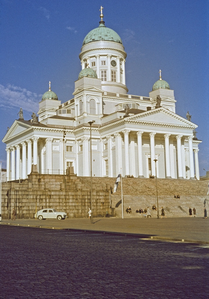 Helsingin tuomiokirkko.