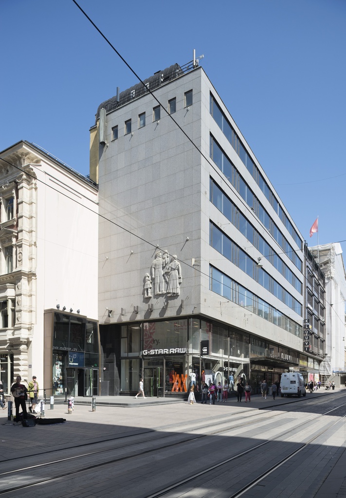 Aleksanterinkatu 9, entinen Elannon tavaratalo