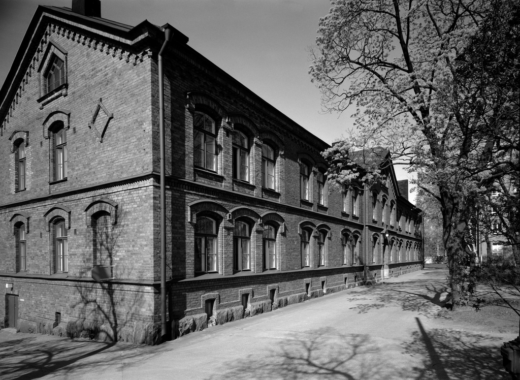 Kivelän sairaala, rakennus n:o 2. Sairaalan rakennus ulkoapäin.
