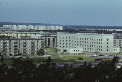 Polikliinik Mustamäel, a distance view of the building. Type project 2C-05-34, tied Peep jänes  similar photo