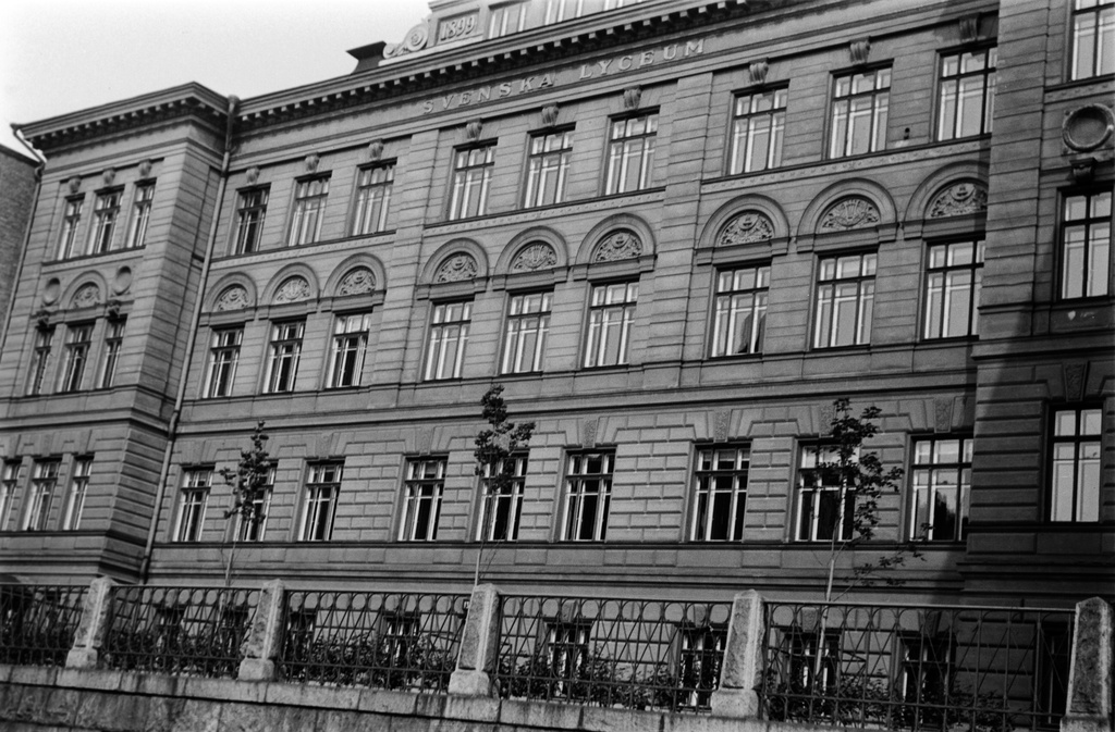 Liisankatu 13. Svenska Lyceumin rakennus.