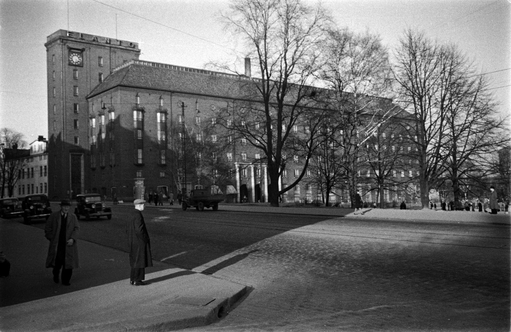 Elannon pääkonttori Hämeentie 11. - Kaikukatu 2.