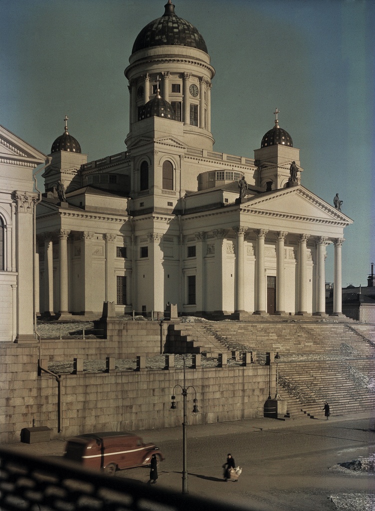 Suurkirkko ( = Helsingin Tuomiokirkko)