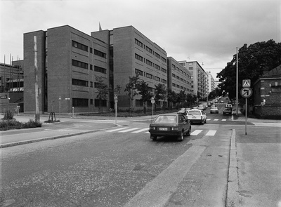 Toinen linja 14, Kaupunkien talo  similar photo