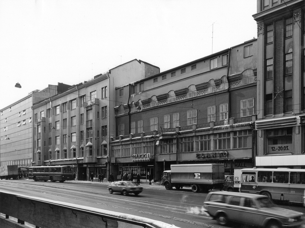 Siltasaarenkatu 2, 4, 6, 8-10 (osa talosta)