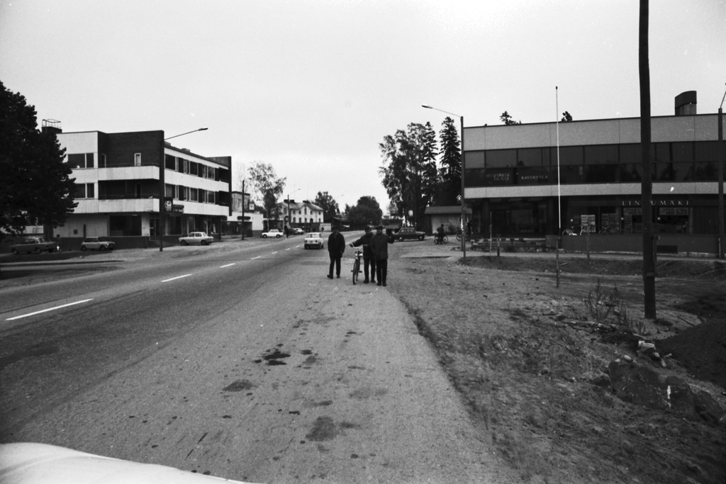 Malmi, Ylä-Malmi, Kirkonkyläntie