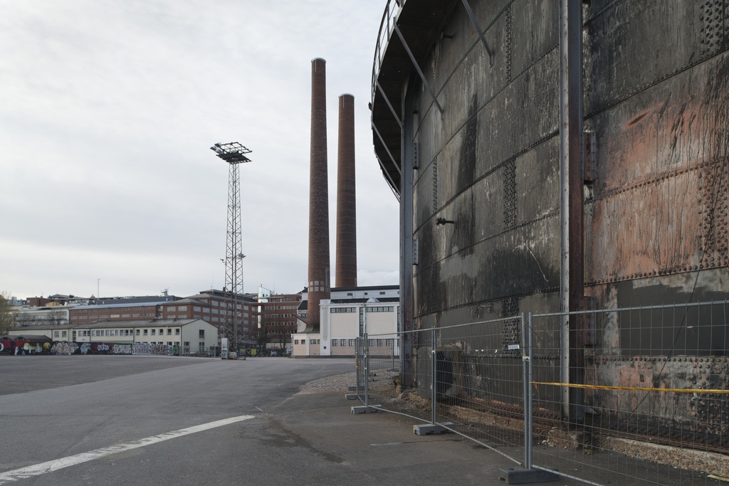 Suvilahden voimalaitosalue, Kiinteistö Oy Kaapelitalo länteen kuvattuna
