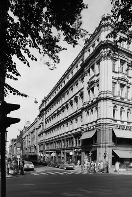 Mikonkatu1  duplicate photo