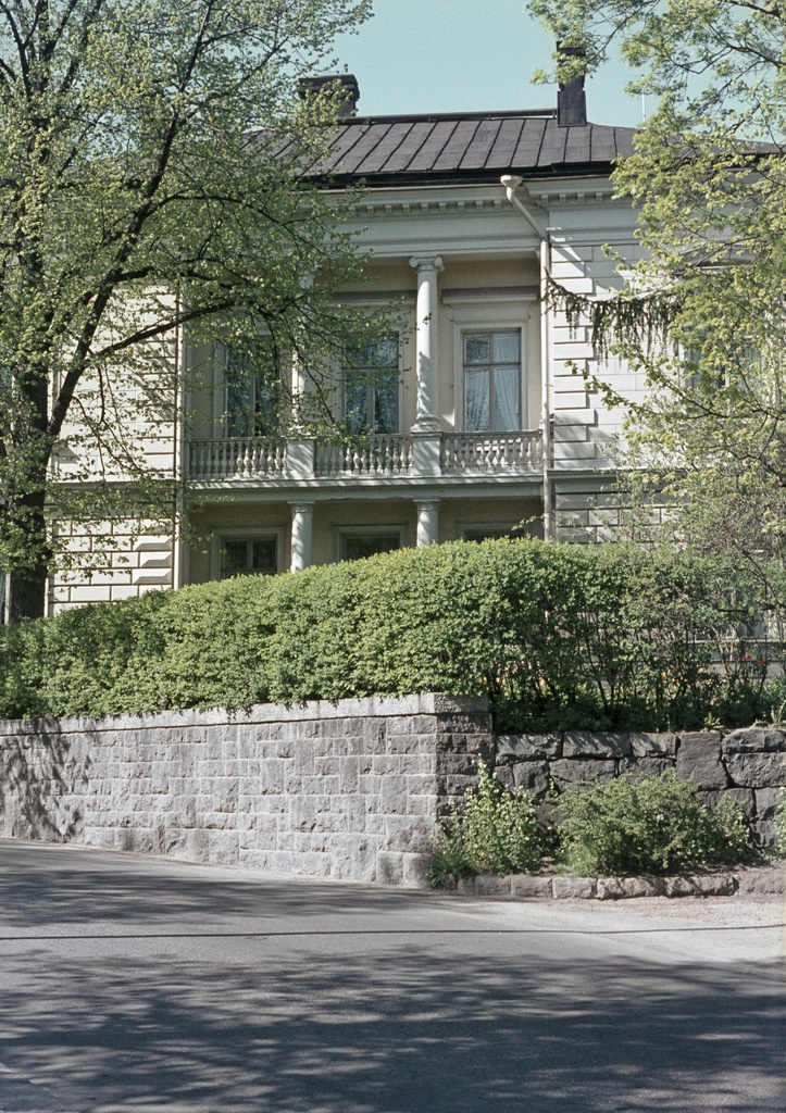 Itäinen Puistotie 2.