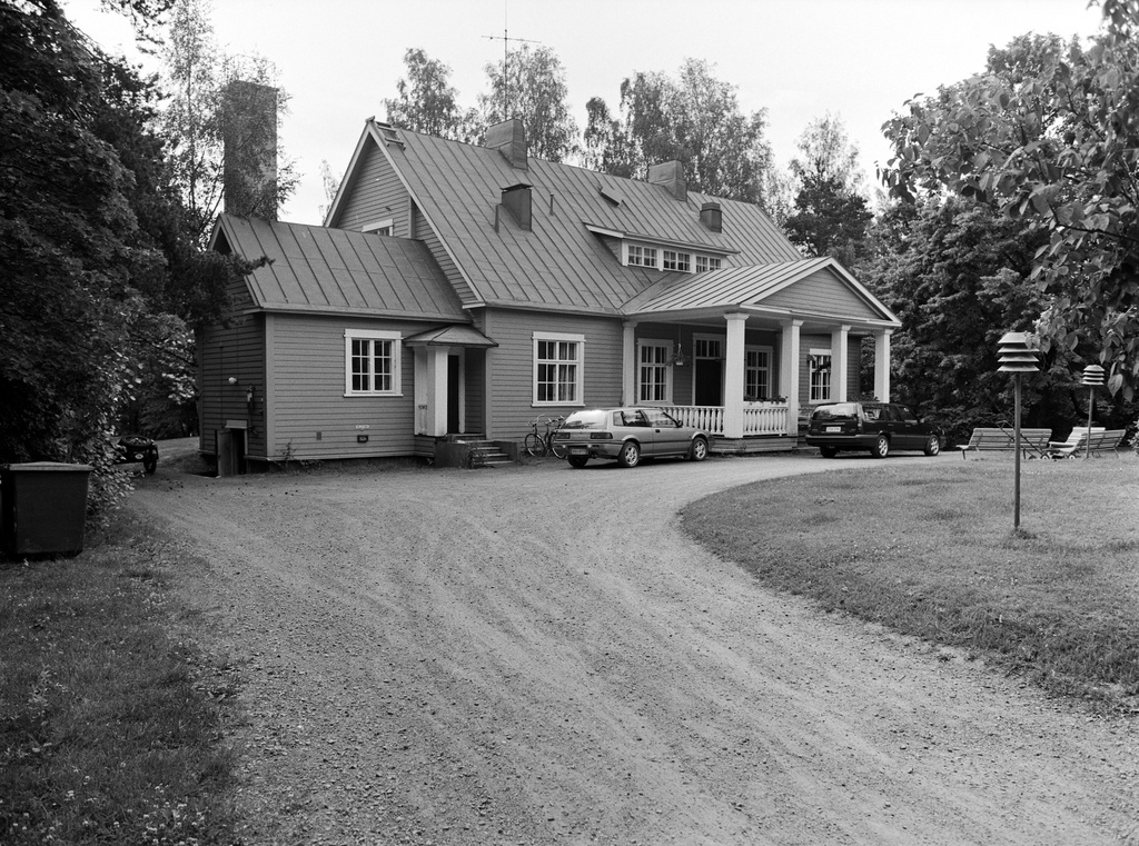 Vuosaari. Vanhakallio. Leikosaarentie 29.