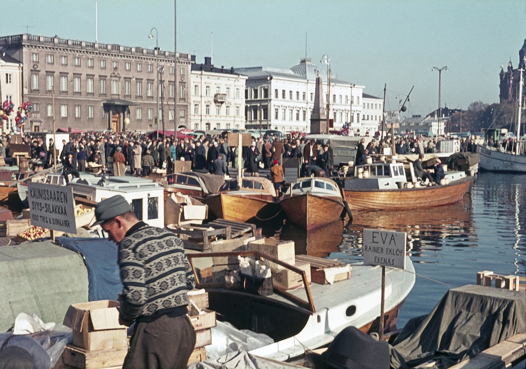 Eteläsatama, Kauppatori, kalamarkkinat 5.-6.10.1964.