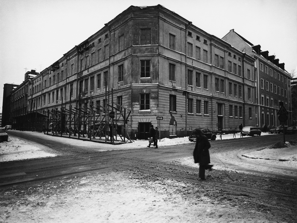 Kirkkokatu 4 - Meritullinkatu 8, kortteli Pantteri.