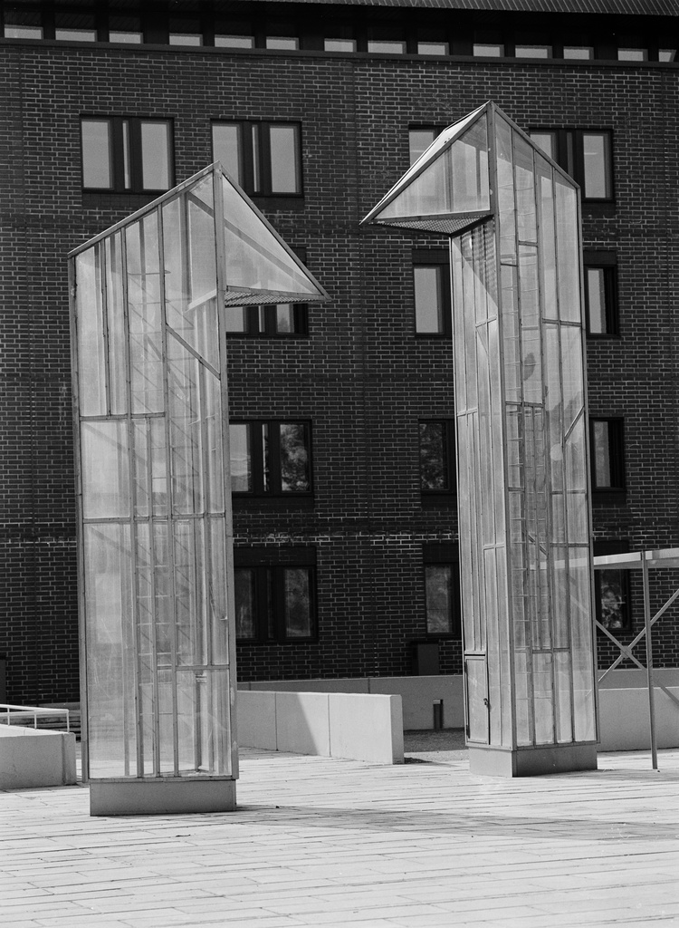 Sörnäisten rantatie 11 a.  Nykyinen Sörnäisten rantatie 13.