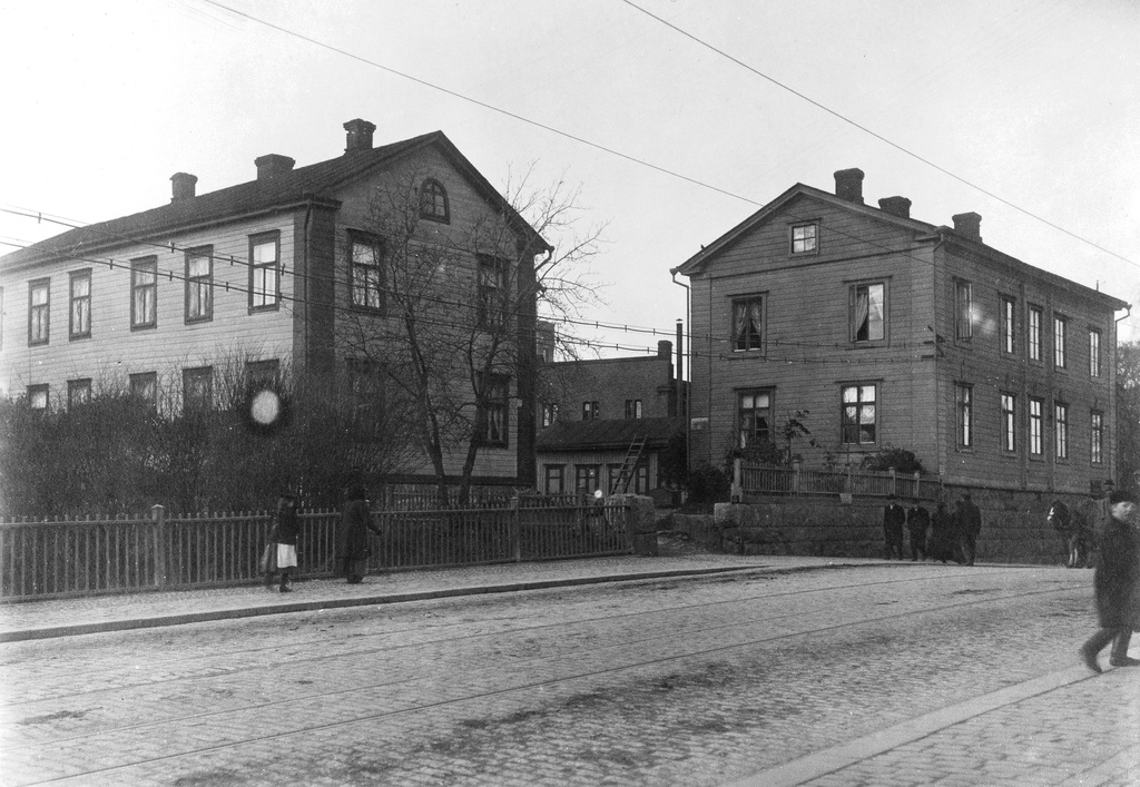 Siltasaarenkatu 4, 6.