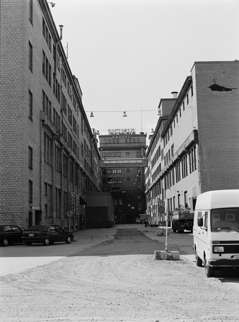 Tallberginkatu 1. Kaapelitehdas.