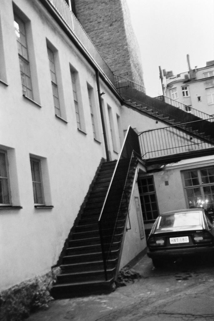 Eteläinen Rautatiekatu 18, sisäpiha.