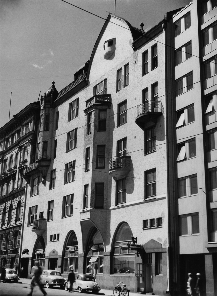 Eteläranta 6. Arkkitehti Mauritz Gripenberg. Rakennus valmistunut 1904.