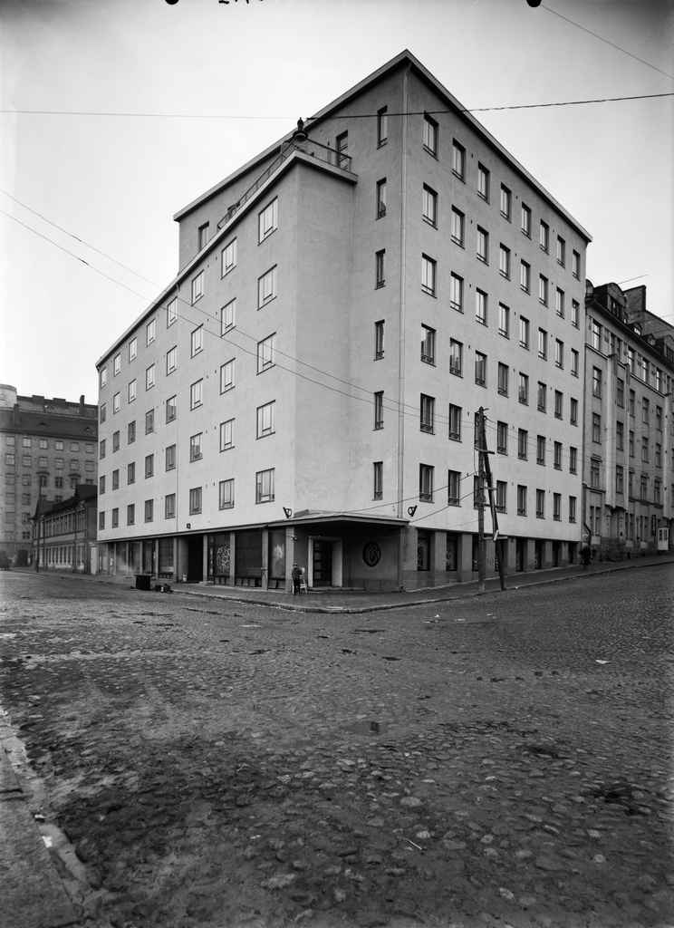 Elannon valmistumaisillaan oleva kiinteistö Pääskylänrinne 3  (Kulmavuorenkatu 7).