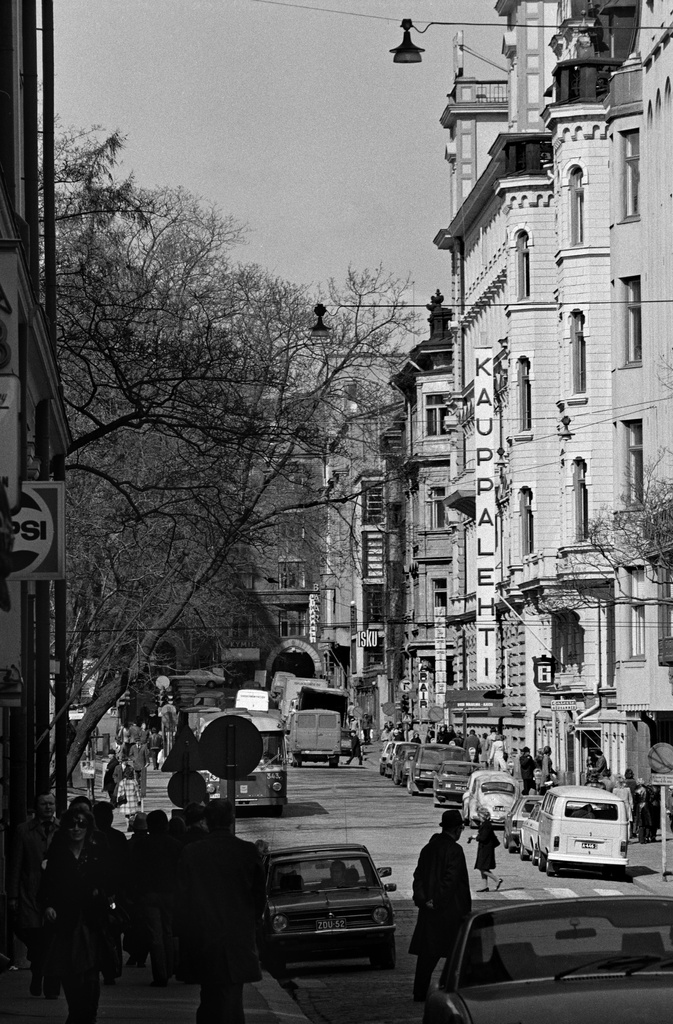 Yrjönkatu 13, 15, 17, 19, 23.