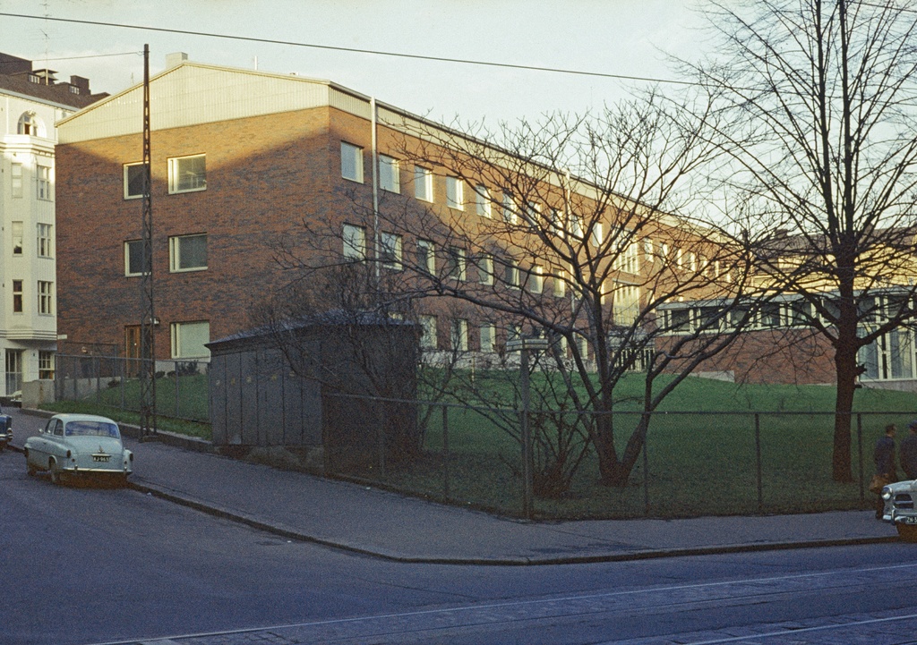 Aurorankatu 16-20 (nyk. n:o 16).