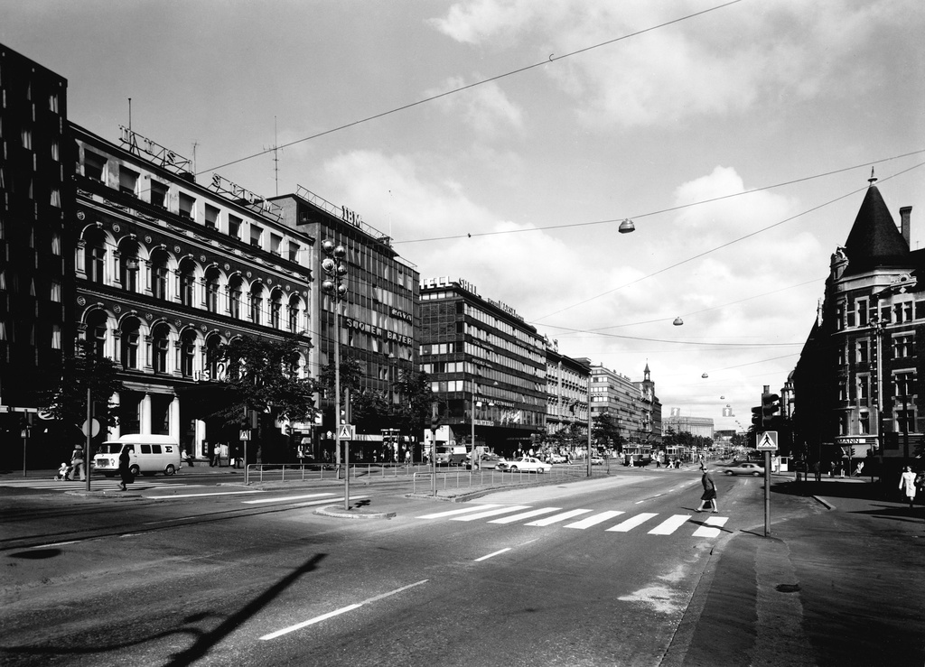 Mannerheimintie 6, 8, 10, 12 ja 14