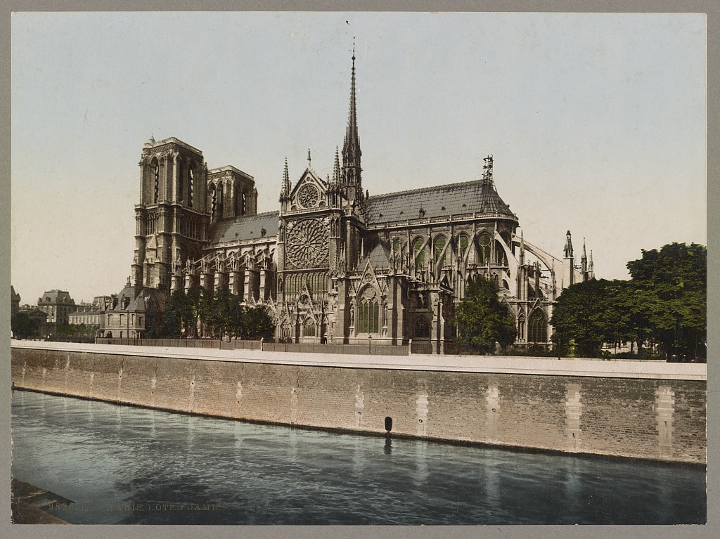 Paris. Notre Dame (Loc)