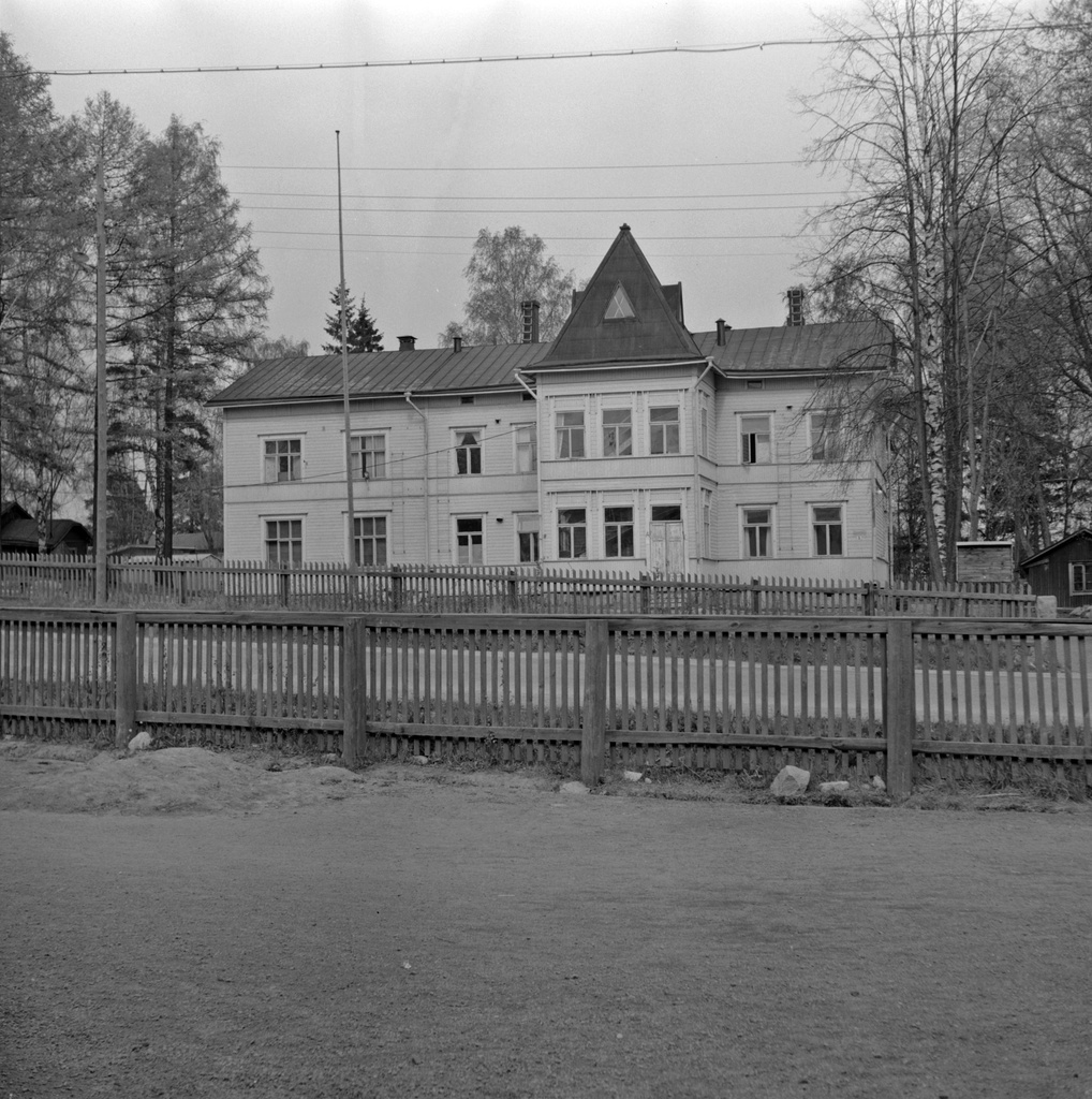 Oulunkylä, Patola, Mikkolantie 5 (nyttemmin Mikkolantie 1).