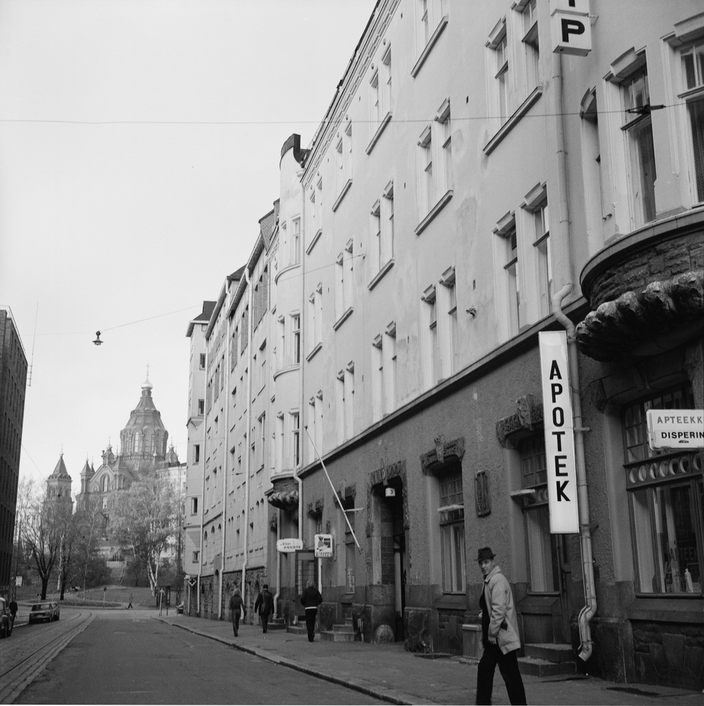 Kruunuvuorenkatu 3, 1.