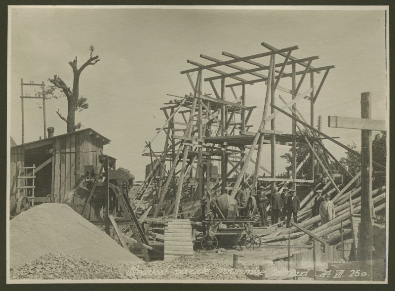 Work related to the construction of viaducts.