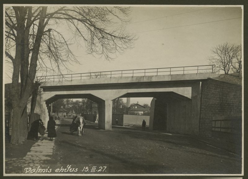 Construction of Paldiski mnt viaduct, finished construction